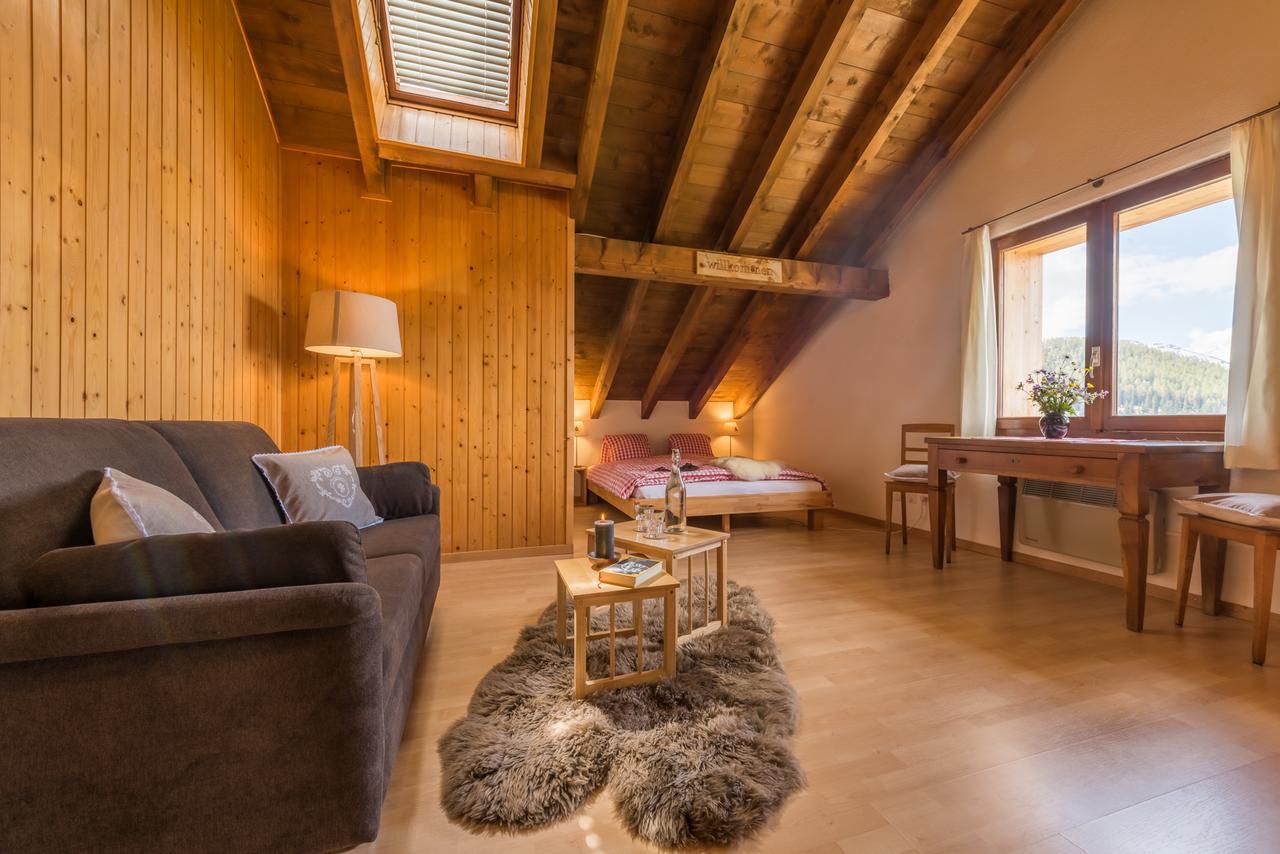 Berghotel Chaeserstatt Ernen Bagian luar foto